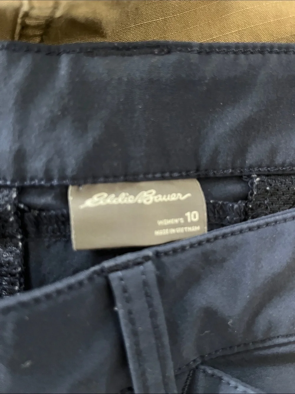 Eddie Bauer Navy and Khaki Cargo Shorts Duo - Picture 4 of 12